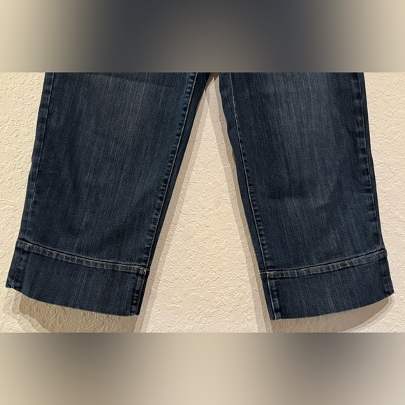 Chico’s Platinum Women’s Capri Jeans Chico’s Size 2, US 12 - Picture 4 of 9